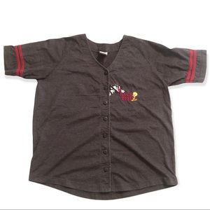 2001 Looney Tunes shirt